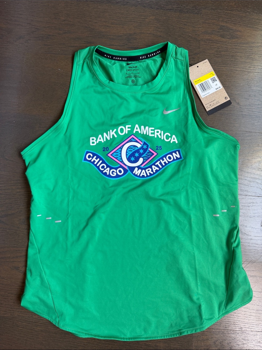 Nike 2025 Chicago Marathon Singlet with Blue & White Logo NWT